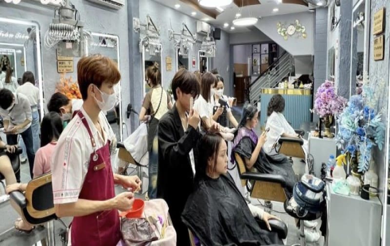 Salon Bắc Trần Tiến