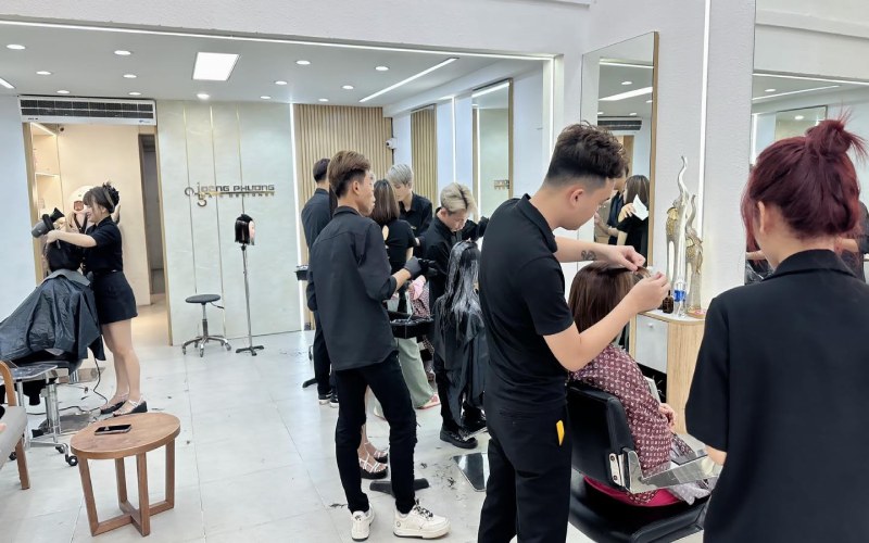 salon tóc nữ tại quận Tân Phú